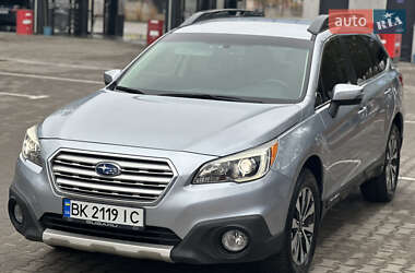 Універсал Subaru Outback 2015 в Рівному