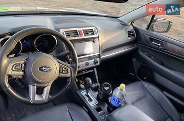 Subaru Outback 2015