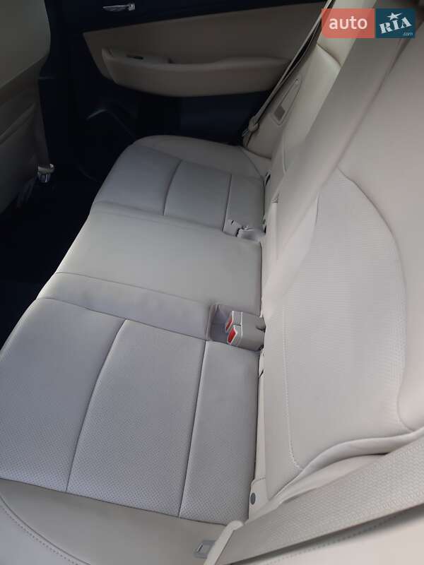 Универсал Subaru Outback 2017 в Луцке