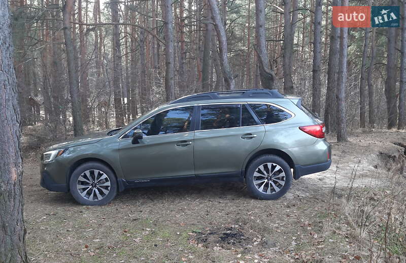 Универсал Subaru Outback 2017 в Луцке