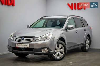 Универсал Subaru Outback 2011 в Киеве