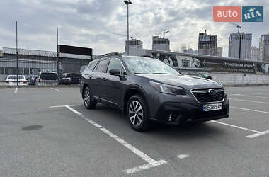 Универсал Subaru Outback 2020 в Киеве