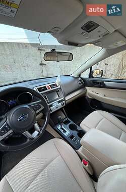 Subaru Outback 2017