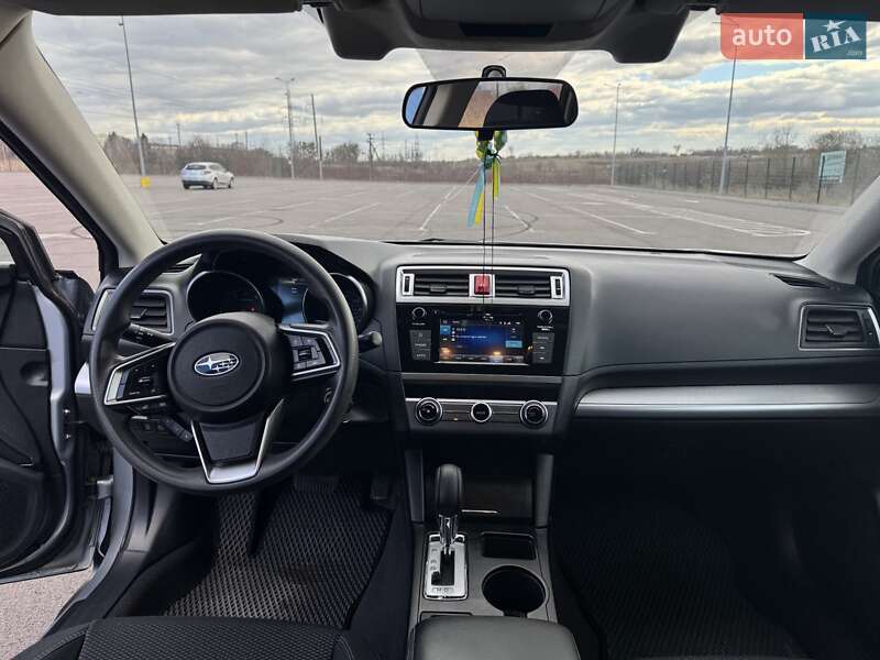 Универсал Subaru Outback 2019 в Ровно