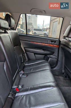 Универсал Subaru Outback 2010 в 