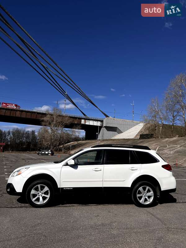Subaru Outback 2012