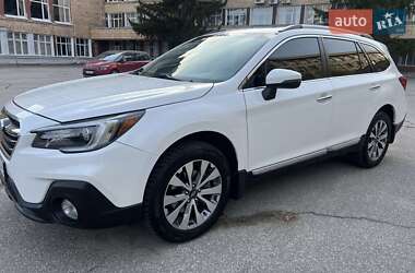 Універсал Subaru Outback 2018 в Києві