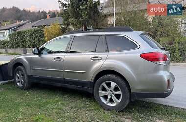 Универсал Subaru Outback 2014 в 