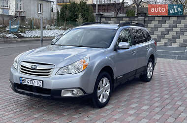 Subaru Outback 2011 Subaru Outback 2011
