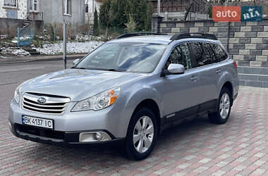 Универсал Subaru Outback 2011 в 