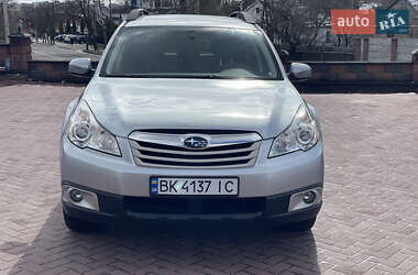 Универсал Subaru Outback 2011 в 