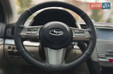 Універсал Subaru Outback 2010 в 