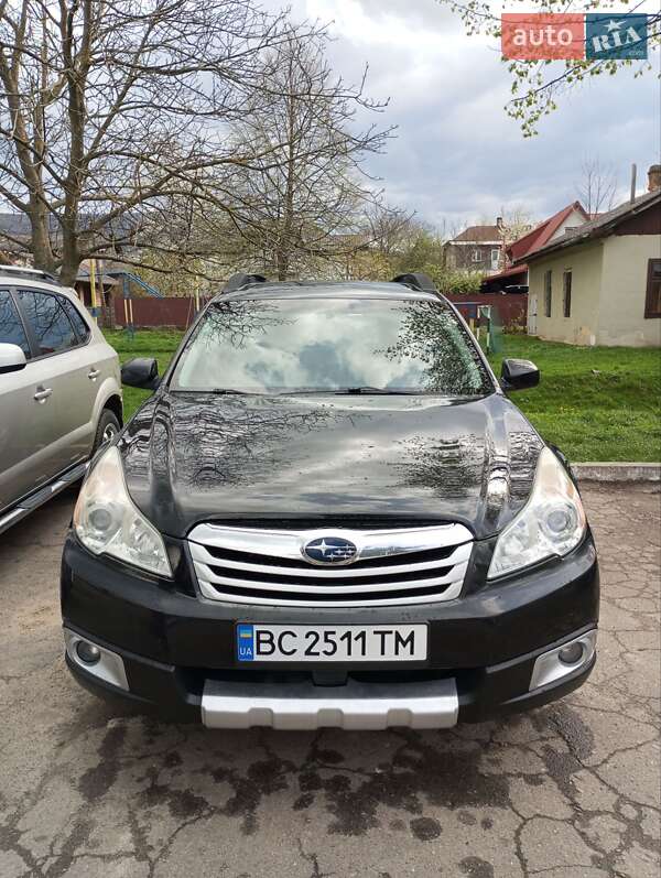 Універсал Subaru Outback 2012 в Дрогобичі
