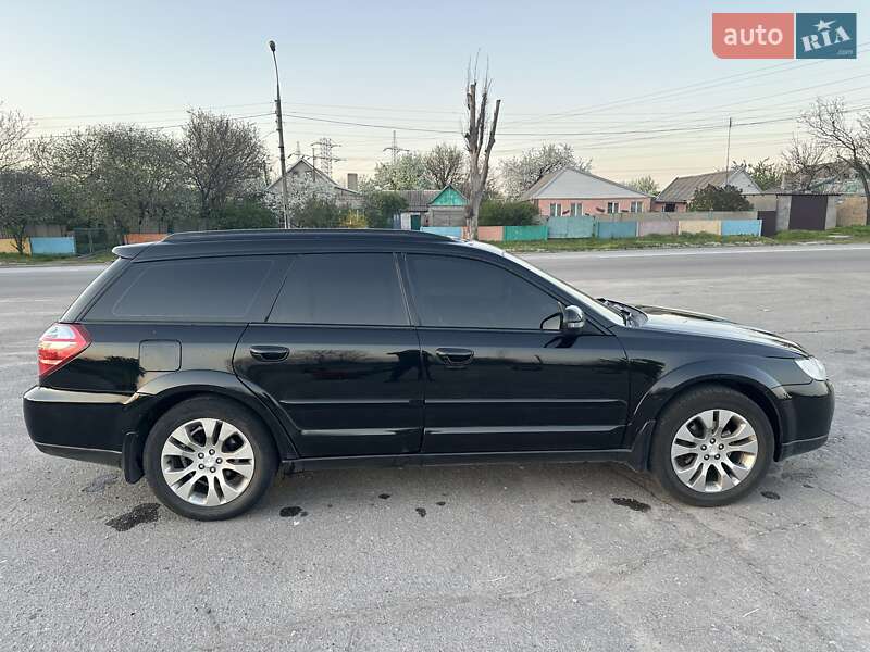 Универсал Subaru Outback 2006 в Каменском