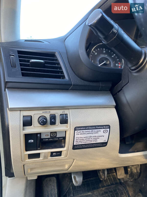 Универсал Subaru Outback 2010 в Калуше