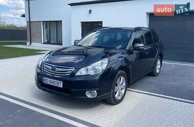 Универсал Subaru Outback 2010 в 