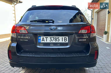 Універсал Subaru Outback 2011 в 
