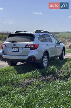 Универсал Subaru Outback 2016 в 