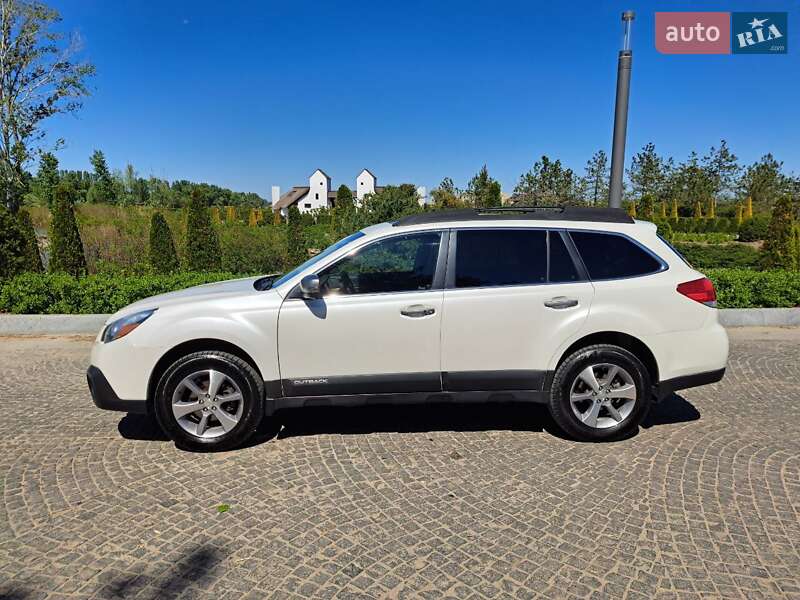 Універсал Subaru Outback 2013 в Дніпрі
