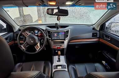 Универсал Subaru Outback 2014 в Березному