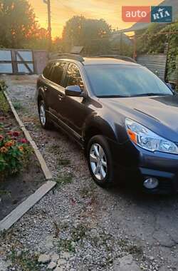 Subaru Outback 2014