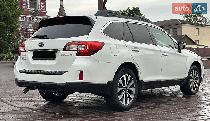 Універсал Subaru Outback 2015 в Дніпрі