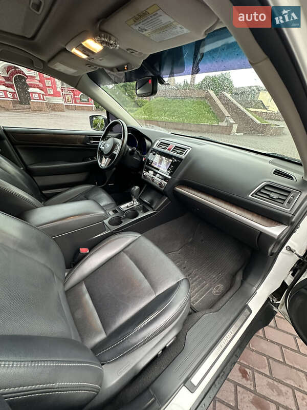 Універсал Subaru Outback 2015 в Дніпрі