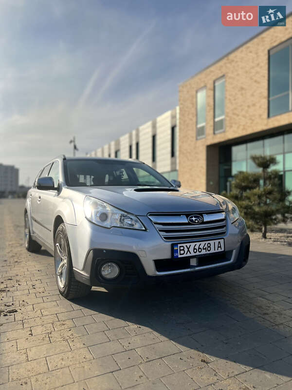 Універсал Subaru Outback 2013 в Хмельницькому