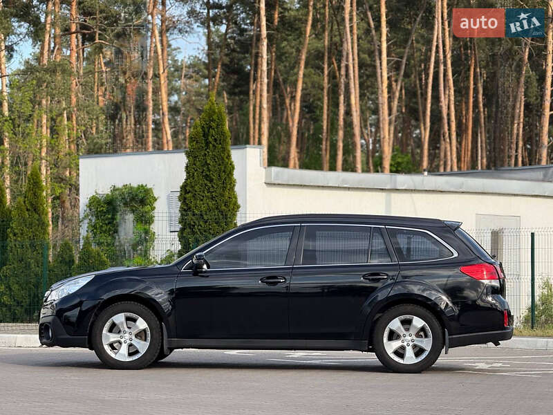 Універсал Subaru Outback 2013 в Києві