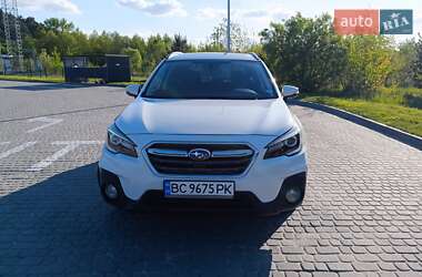 Универсал Subaru Outback 2018 в 