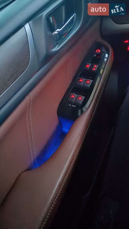 Универсал Subaru Outback 2018 в Львове фото 41 Универсал Subaru Outback 2018 в Львове