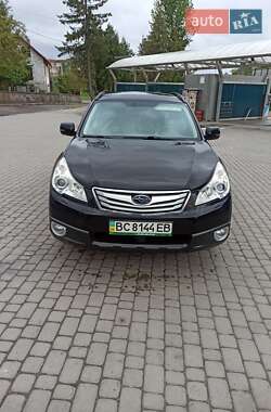 Универсал Subaru Outback 2010 в Львове
