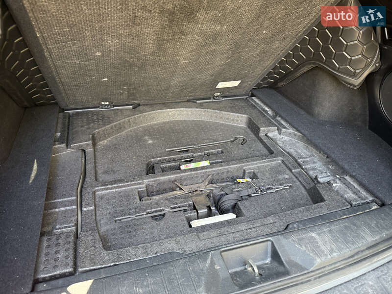 Универсал Subaru Outback 2015 в Каменском