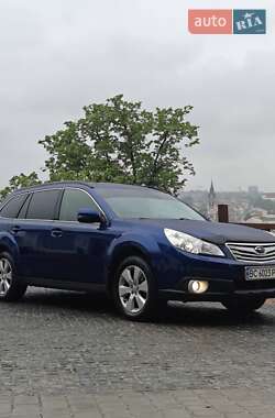 Универсал Subaru Outback 2011 в 
