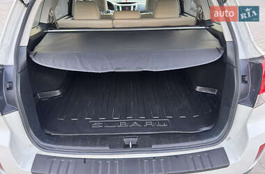Універсал Subaru Outback 2010 в 