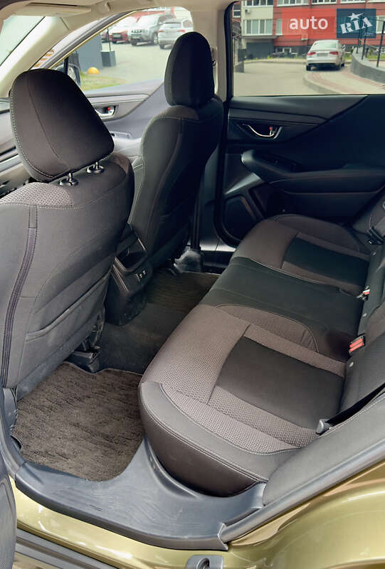 Універсал Subaru Outback 2020 в Вараші