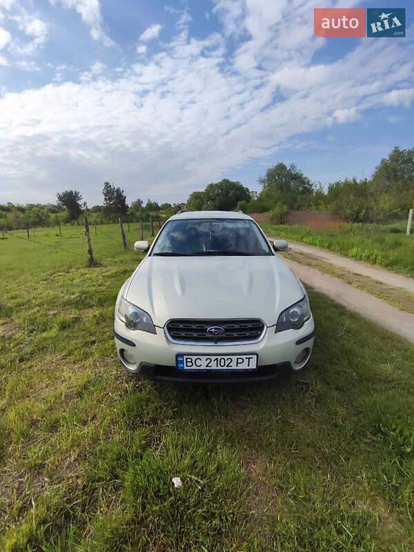Subaru Outback 2005