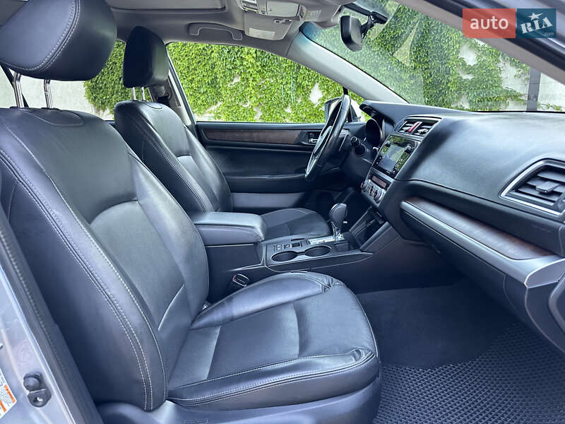 Універсал Subaru Outback 2015 в Одесі