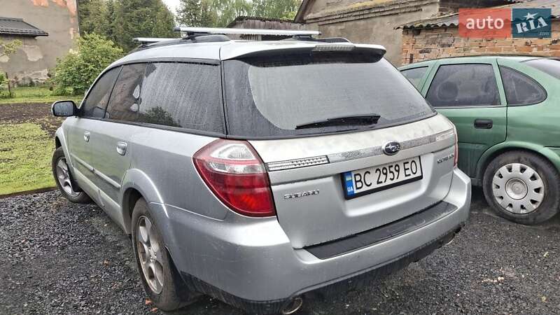 Универсал Subaru Outback 2006 в 