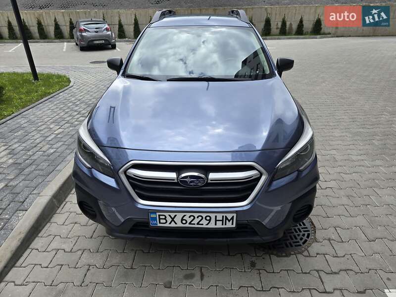 Универсал Subaru Outback 2018 в 