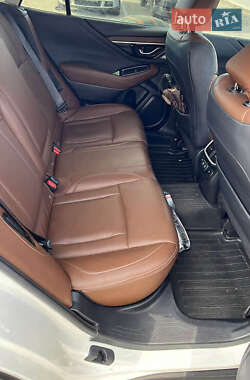 Универсал Subaru Outback 2020 в 