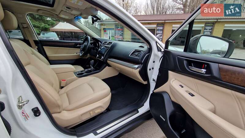 Универсал Subaru Outback 2018 в Днепре