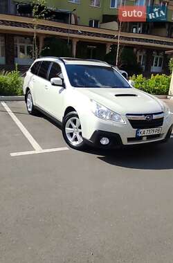 Універсал Subaru Outback 2014 в Софіївській Борщагівці