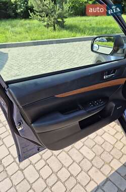 Универсал Subaru Outback 2014 в 