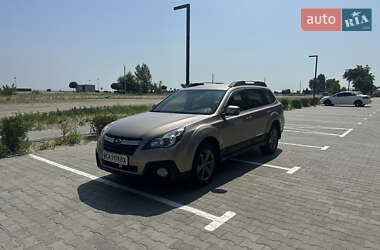 Універсал Subaru Outback 2013 в Черкасах