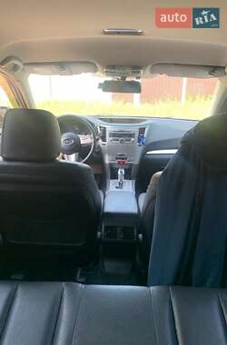 Универсал Subaru Outback 2011 в 