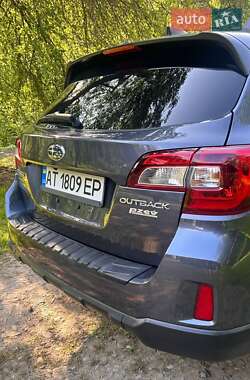 Универсал Subaru Outback 2016 в Косове