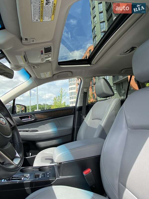 Универсал Subaru Outback 2019 в Киеве