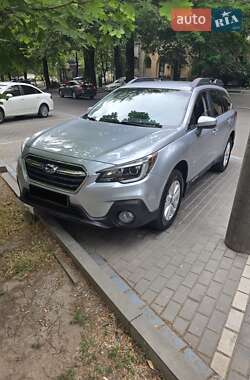 Універсал Subaru Outback 2017 в Дніпрі