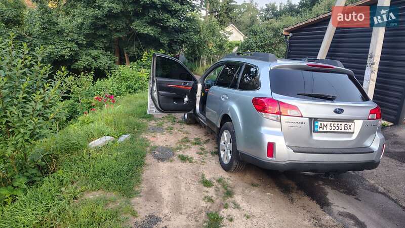 Универсал Subaru Outback 2012 в Житомире